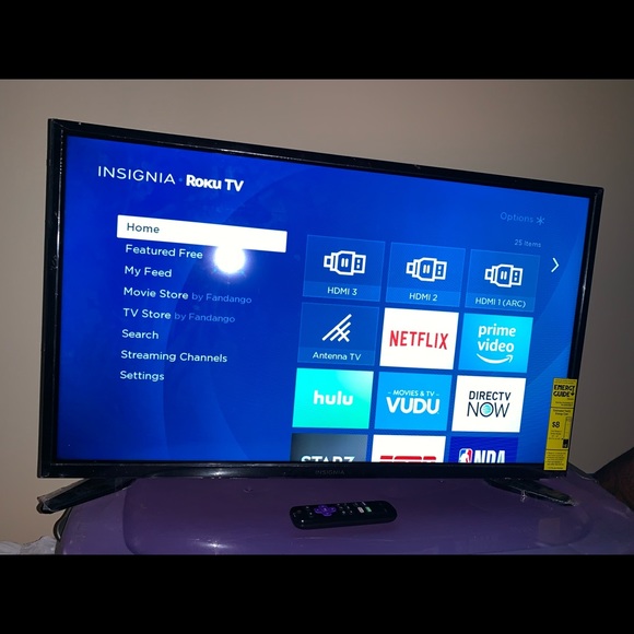Insignia • Roku Tv 35” - Picture 1 of 2